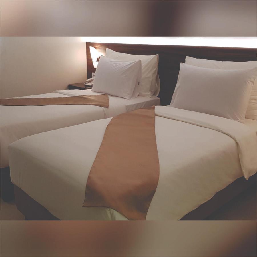Aimas Hotel And Convention Centre Sorong Kültér fotó